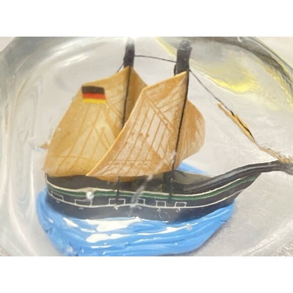 VTG R.O.C. Ship in a Glass Bottle – Miniature Sailboat Made in Taiwan - Picture 8 of 8